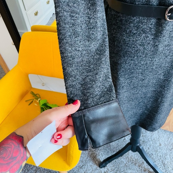 Chenault Long Sleeve Belted Dress S - Picture 3 of 8